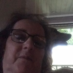 Meet your Posher, Virginia